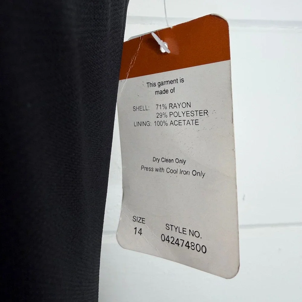 Papell Boutique armpit  18